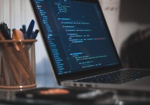 La Universidad de Verano de La Gomera cierra su programa con una formación especializada en programación de APP