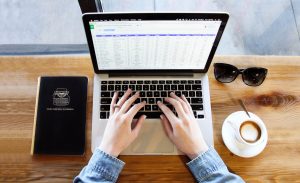 Impulsa el éxito empresarial de tu proyecto emprendedor utilizando herramientas y servicios digitales