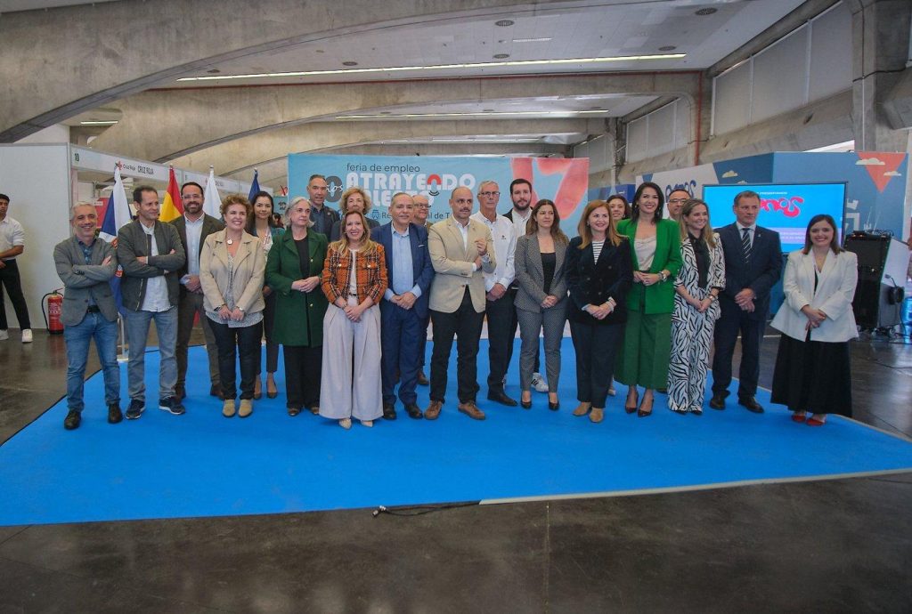 La FGULL participa en la feria de empleo y emprendimiento “10 Años Atrayendo Talento”
