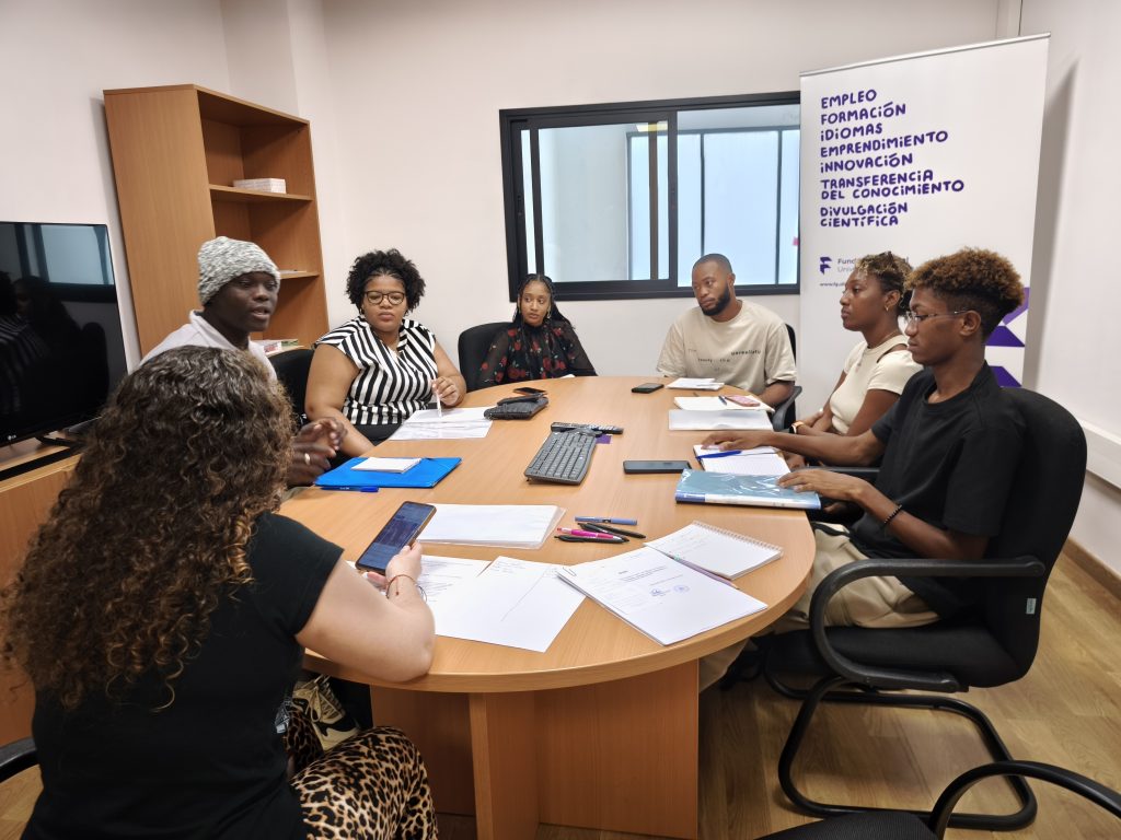 El Gobierno de Canarias refuerza los lazos académicos con África a través de 15 becas para estudios de posgrado en las universidades públicas canarias