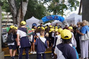 Santa Cruz de Tenerife vive una gran jornada con la Feria de Cooperativas Escolares de Enseñar para Emprender